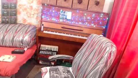 Snapshot of patsyorose chatting on 03-09-26, 03:43 PatsyORose online show from 03-09-26, 03:43