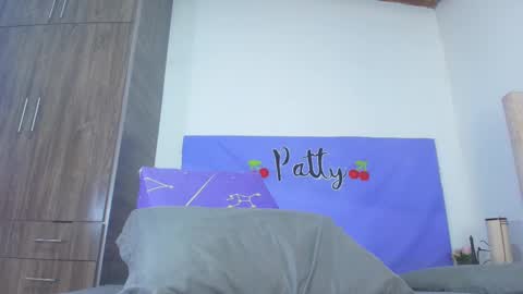 Snapshot of patty_m chatting on 02-15-25, 12:01 patty online show from 02-15-25, 12:01