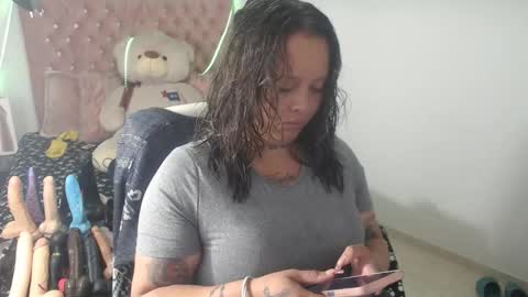 patty squirt87 online show from 02-11-26, 03:33