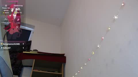 Snapshot of paty_92 chatting on 06-03-26, 02:33 PatyLove online show from 06-03-26, 02:33