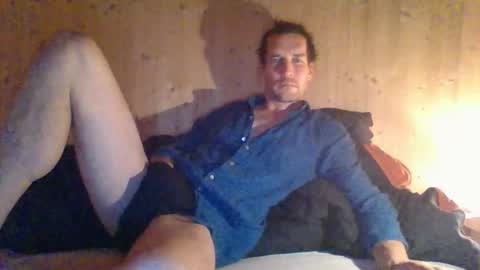 paueriwan online show from 11-12-25, 08:08