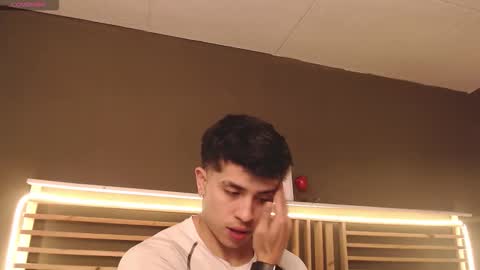 Paul online show from 09-09-25, 01:10