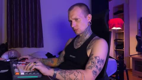 Snapshot of paul_razor chatting on 02-02-26, 12:59 Paul online show from 02-02-26, 12:59