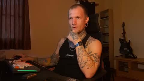 Snapshot of paul_razor chatting on 02-05-26, 10:20 Paul online show from 02-05-26, 10:20