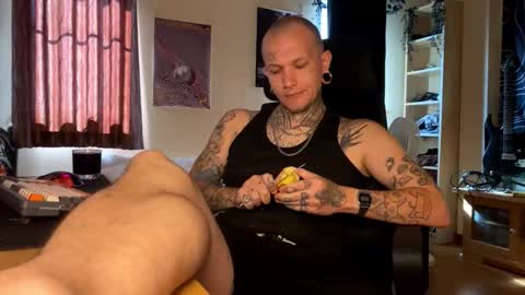 Snapshot of paul_razor chatting on 02-14-26, 02:52 Paul online show from 02-14-26, 02:52