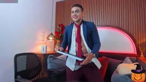 Snapshot of paul_rivera chatting on 10-31-25, 05:47 Paul Rivera online show from 10-31-25, 05:47