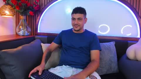 Snapshot of paul_rivera chatting on 12-04-25, 08:17 Paul Rivera online show from 12-04-25, 08:17