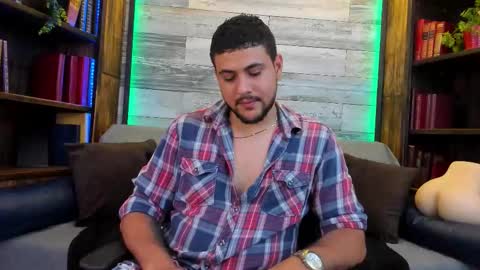 Snapshot of paul_rivera chatting on 03-10-26, 08:03 Paul Rivera online show from 03-10-26, 08:03