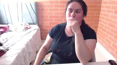paula__117 online show from 07-31-26, 06:51