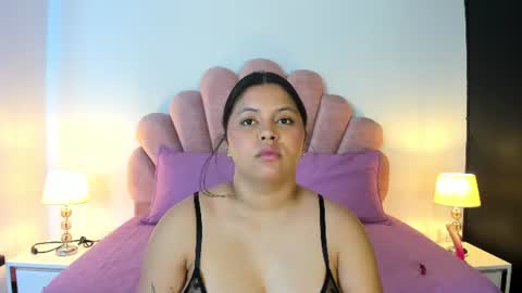 Paula   online show from 07-26-26, 02:13