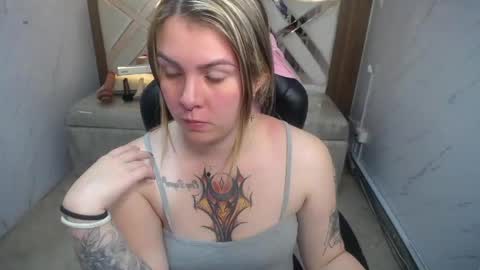 Paula online show from 04-16-26, 12:50