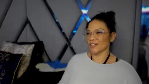 Snapshot of paula_daniela1 chatting on 01-01-25, 08:04 Paula online show from 01-01-25, 08:04