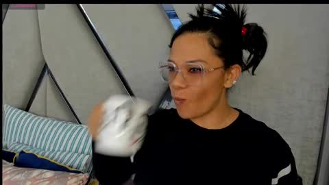 Snapshot of paula_daniela1 chatting on 03-02-25, 09:22 Paula online show from 03-02-25, 09:22