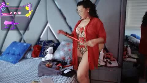 Snapshot of paula_daniela1 chatting on 10-14-25, 09:04 Paula online show from 10-14-25, 09:04