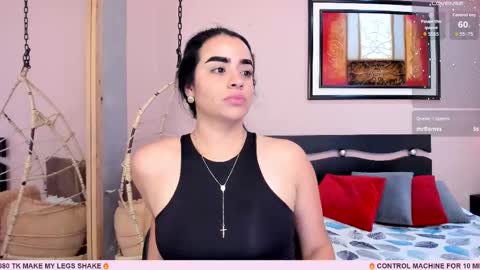      online show from 10-03-25, 07:44