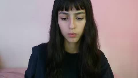 Snapshot of paulainblue chatting on 01-31-25, 08:12   online show from 01-31-25, 08:12