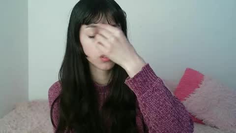 Snapshot of paulainblue chatting on 03-12-25, 04:51   online show from 03-12-25, 04:51