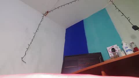Snapshot of paulavaltina21 chatting on 12-17-24, 12:56 PAULA VALENTINA online show from 12-17-24, 12:56