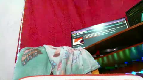 Snapshot of paulavaltina21 chatting on 02-18-25, 12:39 PAULA VALENTINA online show from 02-18-25, 12:39