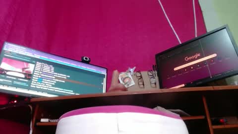 Snapshot of paulavaltina21 chatting on 10-03-25, 11:35 PAULA VALENTINA online show from 10-03-25, 11:35