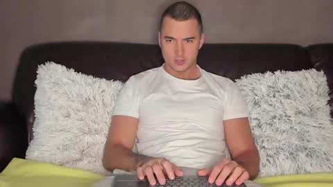 Snapshot of paulblack021 chatting on 11-02-25, 10:06 paulblack021 online show from 11-02-25, 10:06