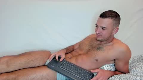 Snapshot of paulblack021 chatting on 11-13-25, 07:13 paulblack021 online show from 11-13-25, 07:13