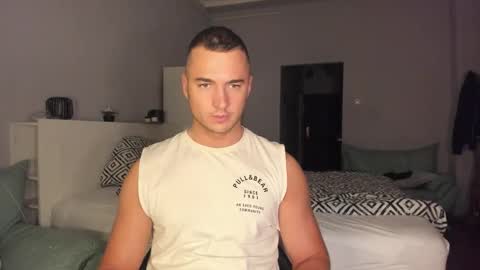 Snapshot of paulblack021 chatting on 11-20-25, 10:09 paulblack021 online show from 11-20-25, 10:09