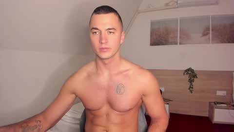 Snapshot of paulblack021 chatting on 11-28-25, 12:24 paulblack021 online show from 11-28-25, 12:24