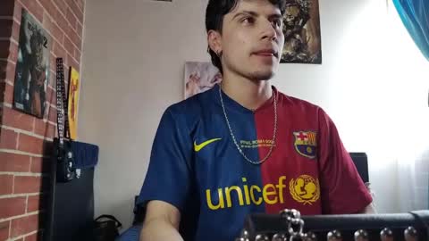 Snapshot of pauldamico chatting on 05-12-26, 02:14 Paul DAmico online show from 05-12-26, 02:14