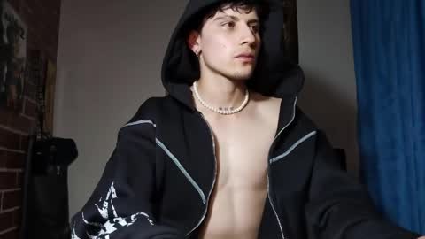 Snapshot of pauldamico chatting on 05-17-26, 06:22 Paul DAmico online show from 05-17-26, 06:22
