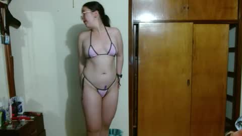 Snapshot of paulet_ chatting on 01-12-26, 02:06 paulet latiin online show from 01-12-26, 02:06