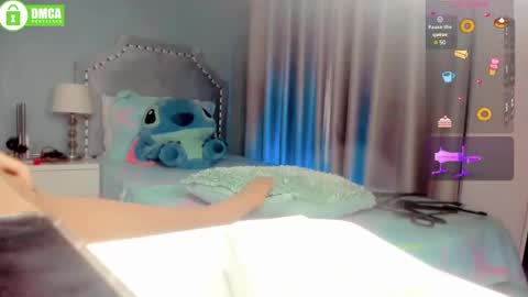 Paulina online show from 12-19-24, 02:45