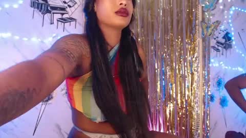 Snapshot of paulina_ruiz_ chatting on 07-20-26, 06:32 online show from 07-20-26, 06:32