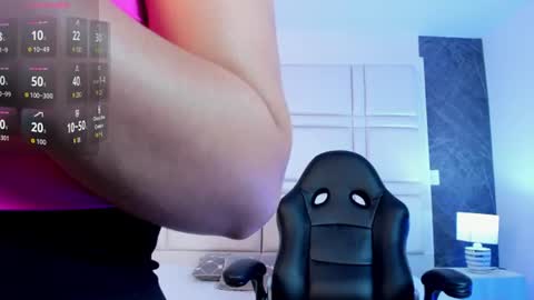 Snapshot of paulina_sweett chatting on 06-12-26, 12:15 Paulina online show from 06-12-26, 12:15
