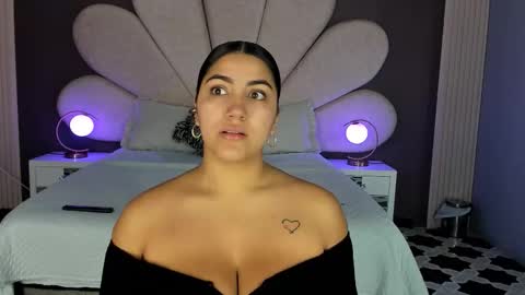 Paulina online show from 11-20-25, 11:21