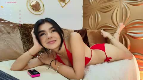 Snapshot of paulinamillerr chatting on 07-16-26, 09:43 Paulina online show from 07-16-26, 09:43