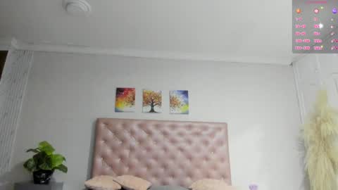 PaulinaSaennz online show from 03-24-26, 12:54