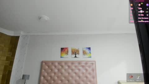 PaulinaSaennz online show from 04-12-26, 01:16