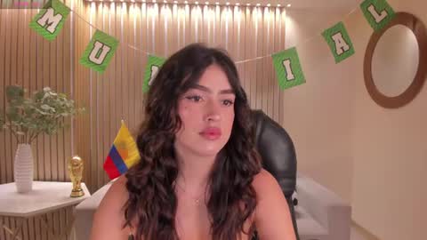 Paulina Santos  online show from 06-13-26, 07:45