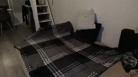 Snapshot of paulobascet chatting on 02-26-25, 04:14 paulobascet online show from 02-26-25, 04:14