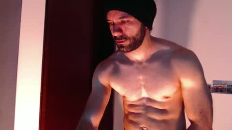 Snapshot of paulripped chatting on 03-31-26, 12:01 Paul online show from 03-31-26, 12:01