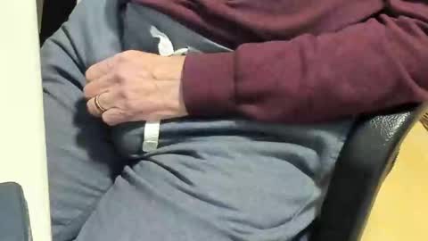 Paul online show from 02-08-25, 06:22