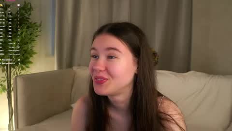 Snapshot of pazrapacki chatting on 05-23-26, 02:17 Beautiful Mila online show from 05-23-26, 02:17