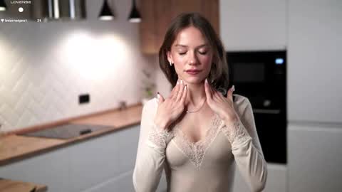 Snapshot of pazrapackii chatting on 01-13-26, 03:56 Sexy Mila online show from 01-13-26, 03:56