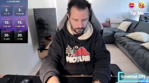 Snapshot of pc92160 chatting on 11-24-25, 08:14 pc92160 online show from 11-24-25, 08:14