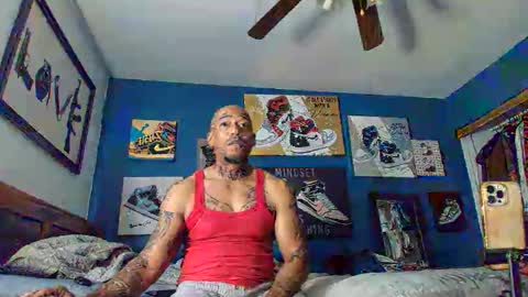 Phenomenal online show from 11-09-25, 06:17