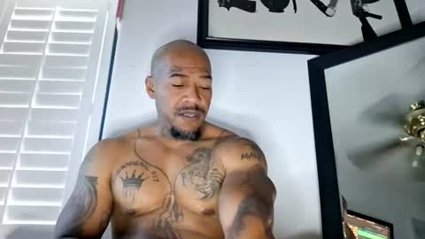 Phenomenal online show from 06-18-26, 12:44