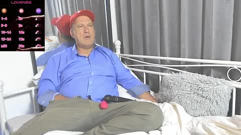 Marc online show from 02-22-25, 04:40