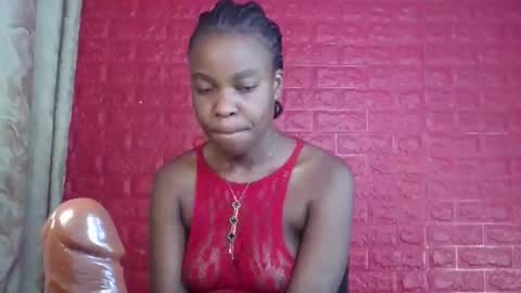 peach_melbah online show from 04-22-26, 09:33