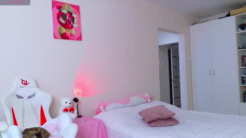 Snapshot of peachiee__ chatting on 03-16-26, 05:44 Ann online show from 03-16-26, 05:44